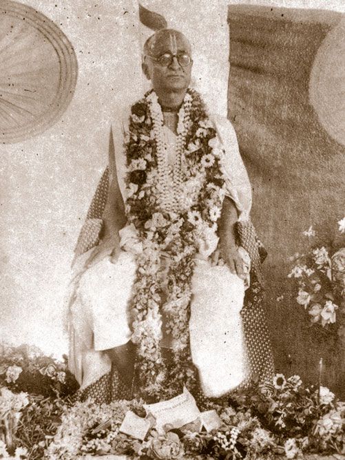 Srila-Saraswati-Thakurs-Vyasa-Puja-in-Madras